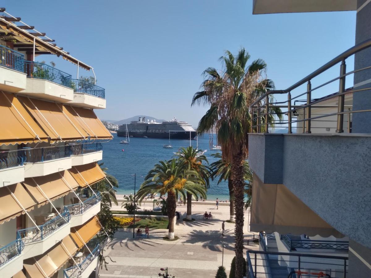 Eleana'S Apartament Sarande Bagian luar foto