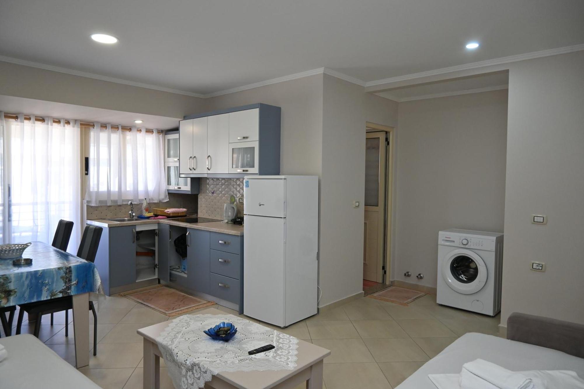 Eleana'S Apartament Sarande Ruang foto
