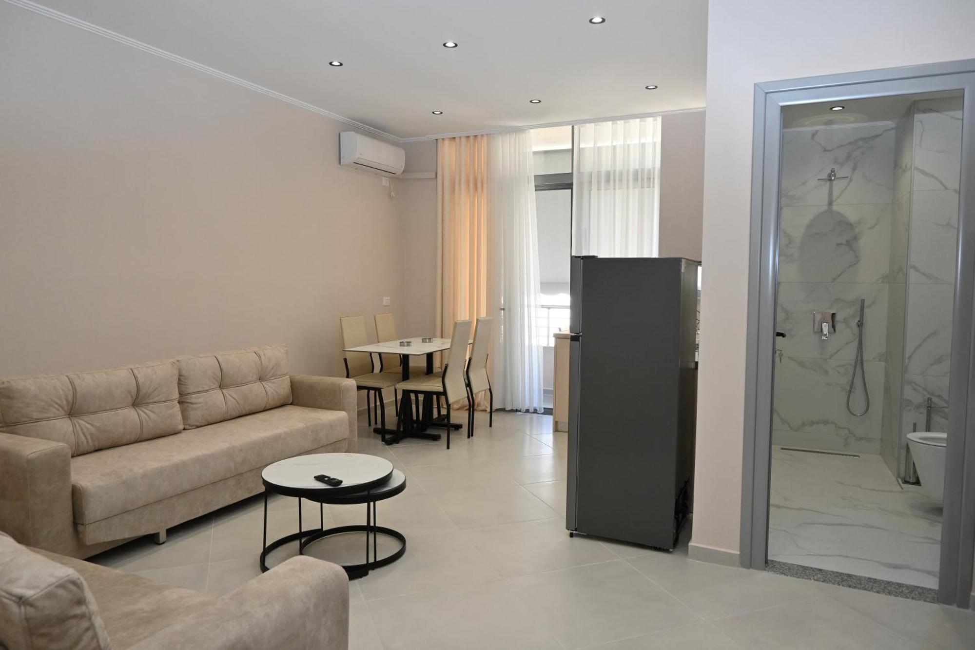 Eleana'S Apartament Sarande Ruang foto