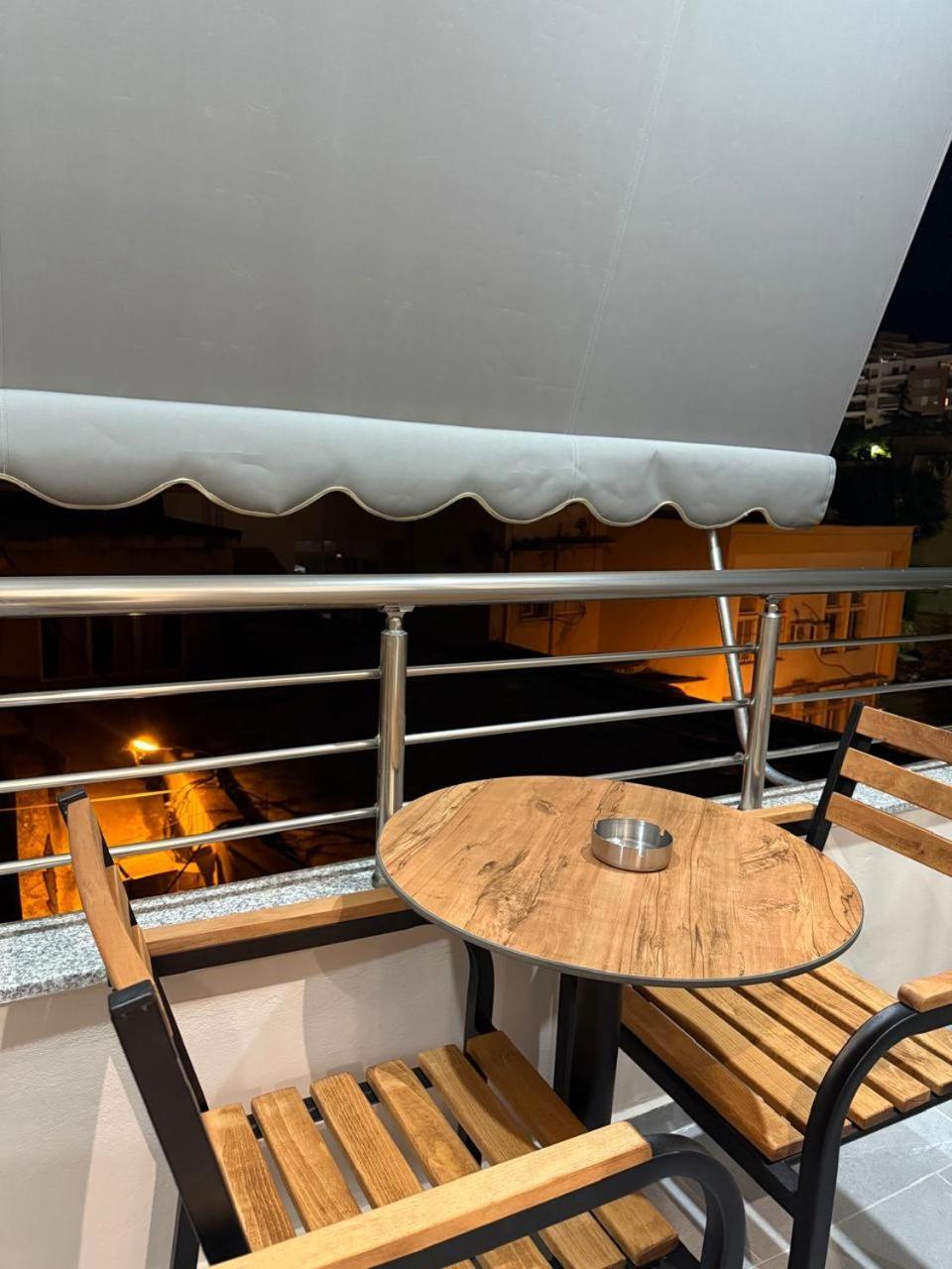 Eleana'S Apartament Sarande Bagian luar foto