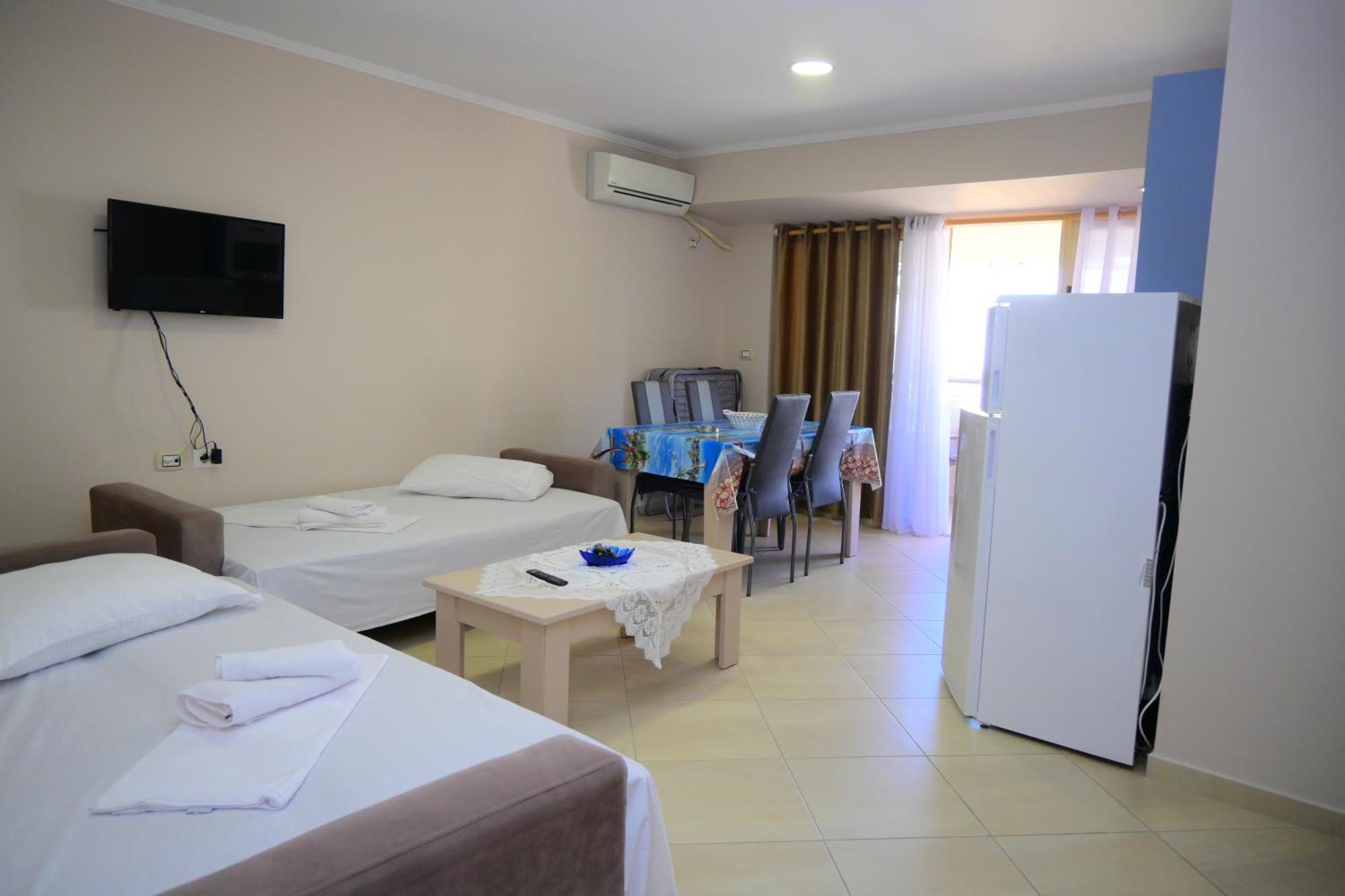 Eleana'S Apartament Sarande Bagian luar foto