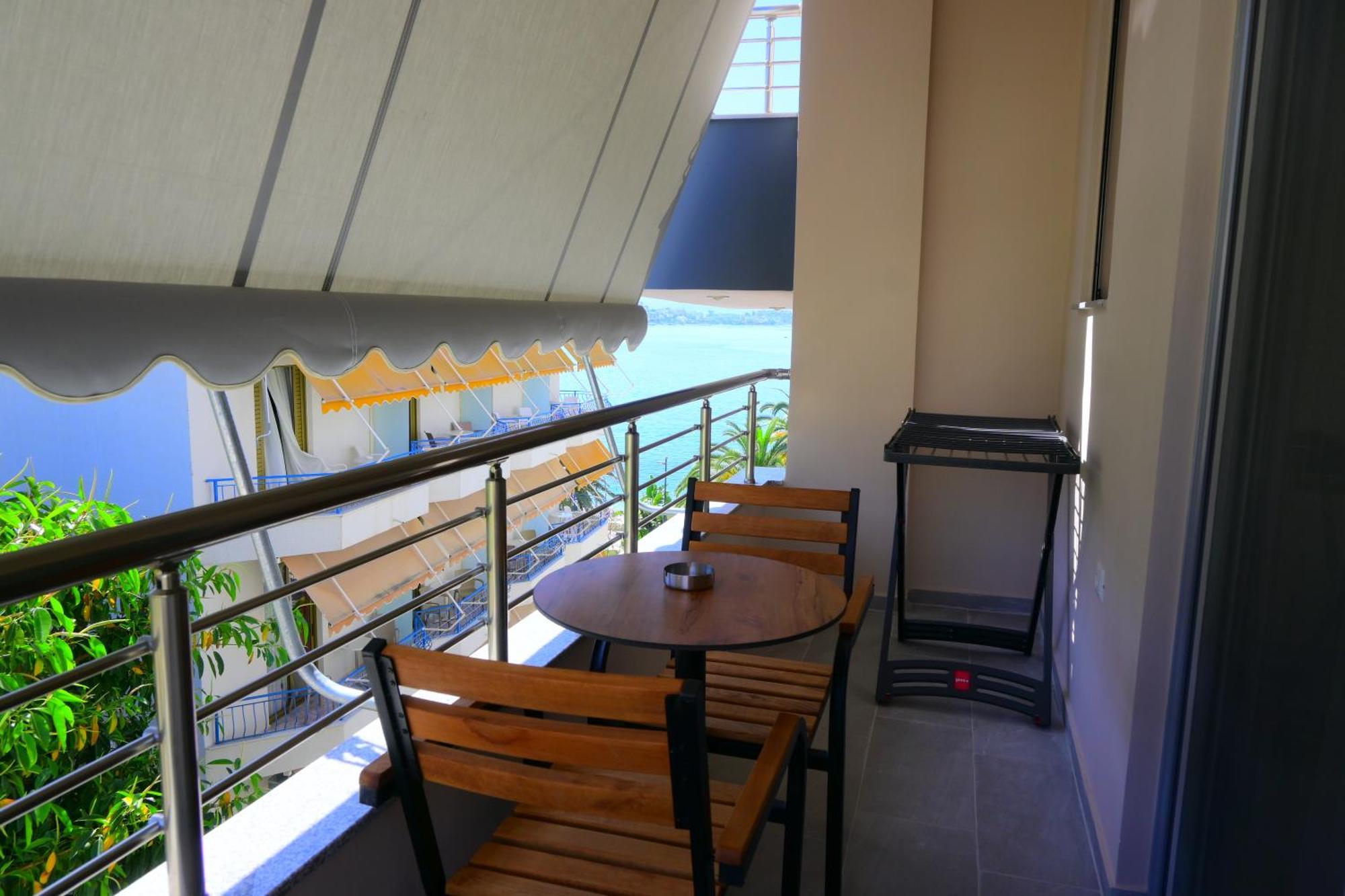 Eleana'S Apartament Sarande Bagian luar foto